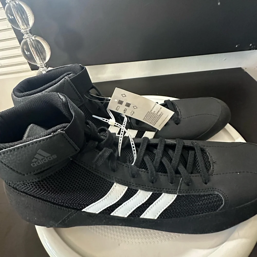 🆕Adidas Men’s Wrestling Shoes
